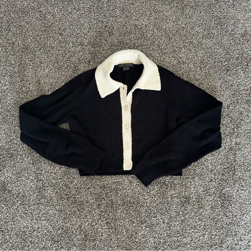 French Connection Black and White Sweater Size S